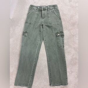 Vervet denim Women’s Olive Green Boyfriend Cargo Jeans